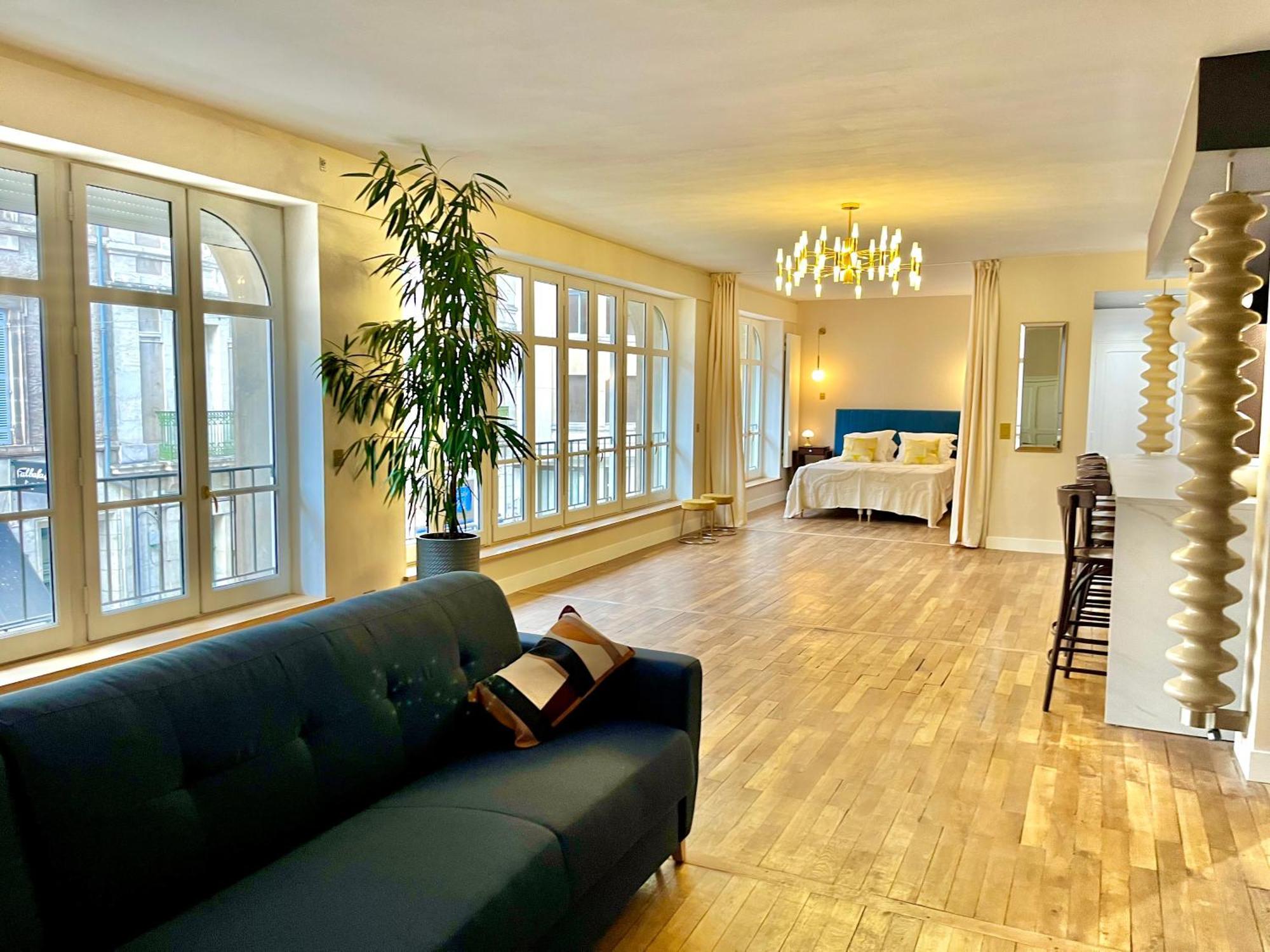 Loft Me - Entre Art Deco Et Loft A L'Americaine ペリグー エクステリア 写真